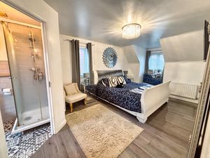 Photo 13- click for photo gallery